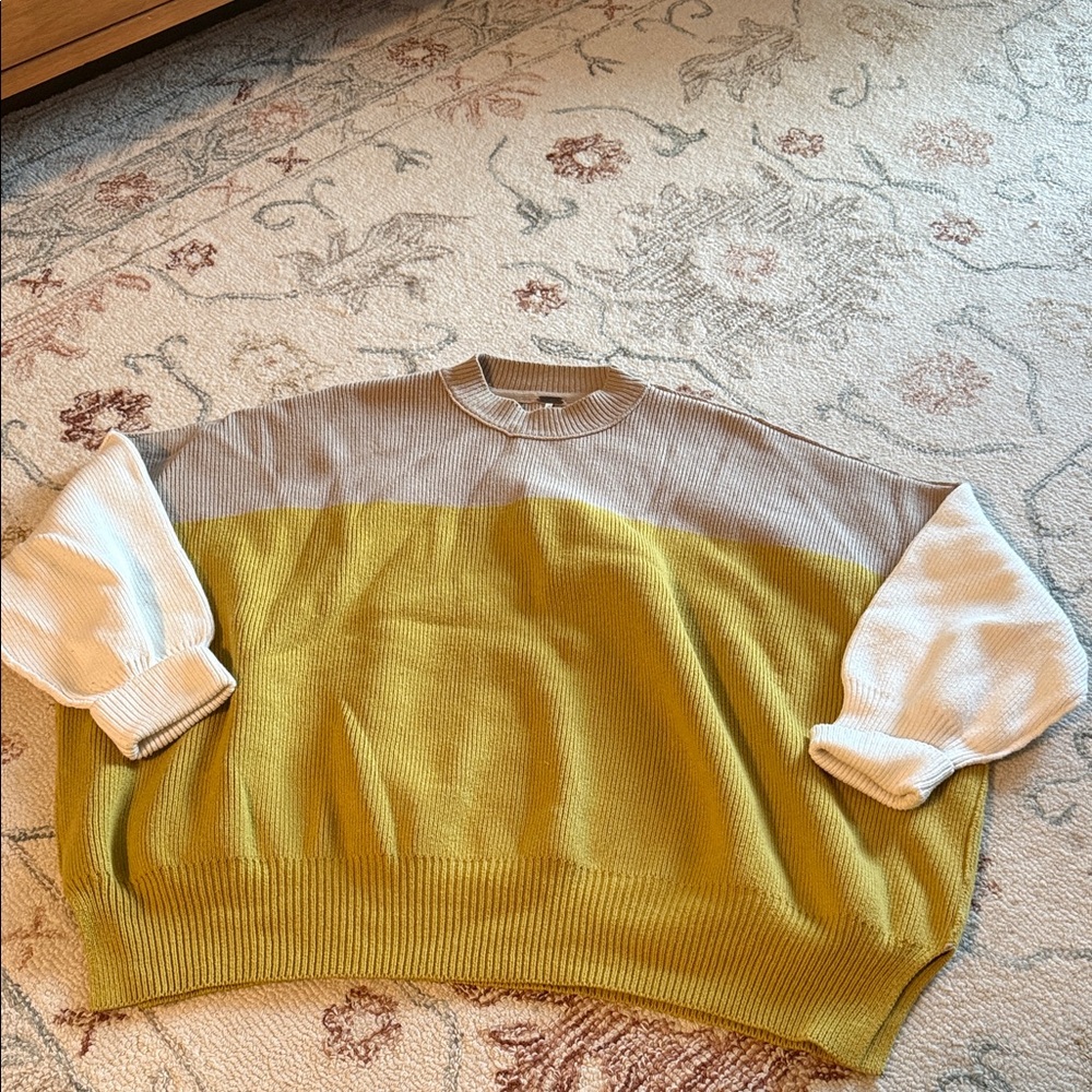 Free people  Sweater - Yellow and White